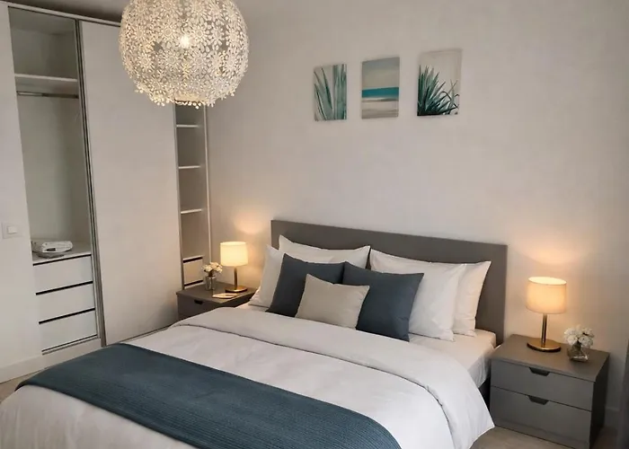 شقة Quiet Modern Near Romexpo - Balcony