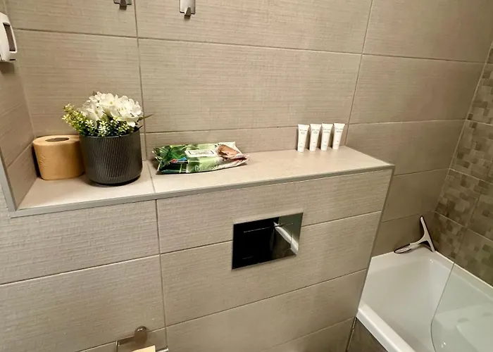 Quiet Modern Near Romexpo - Balcony بوخارست