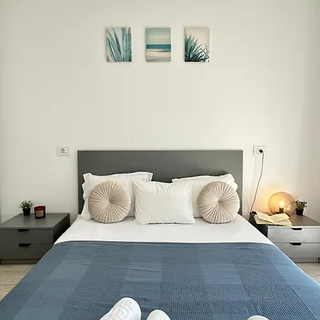 Modern Near Romexpo With Private Parking And Garden View Apartment Bucharest