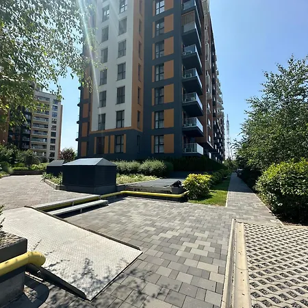 Apartment Modern Near Romexpo With Private Parking And Garden View Bucharest